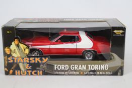 Ertl - American Muscle - A boxed 1:18 scale Starsky & Hutch Ford Gran Torino # 331519.