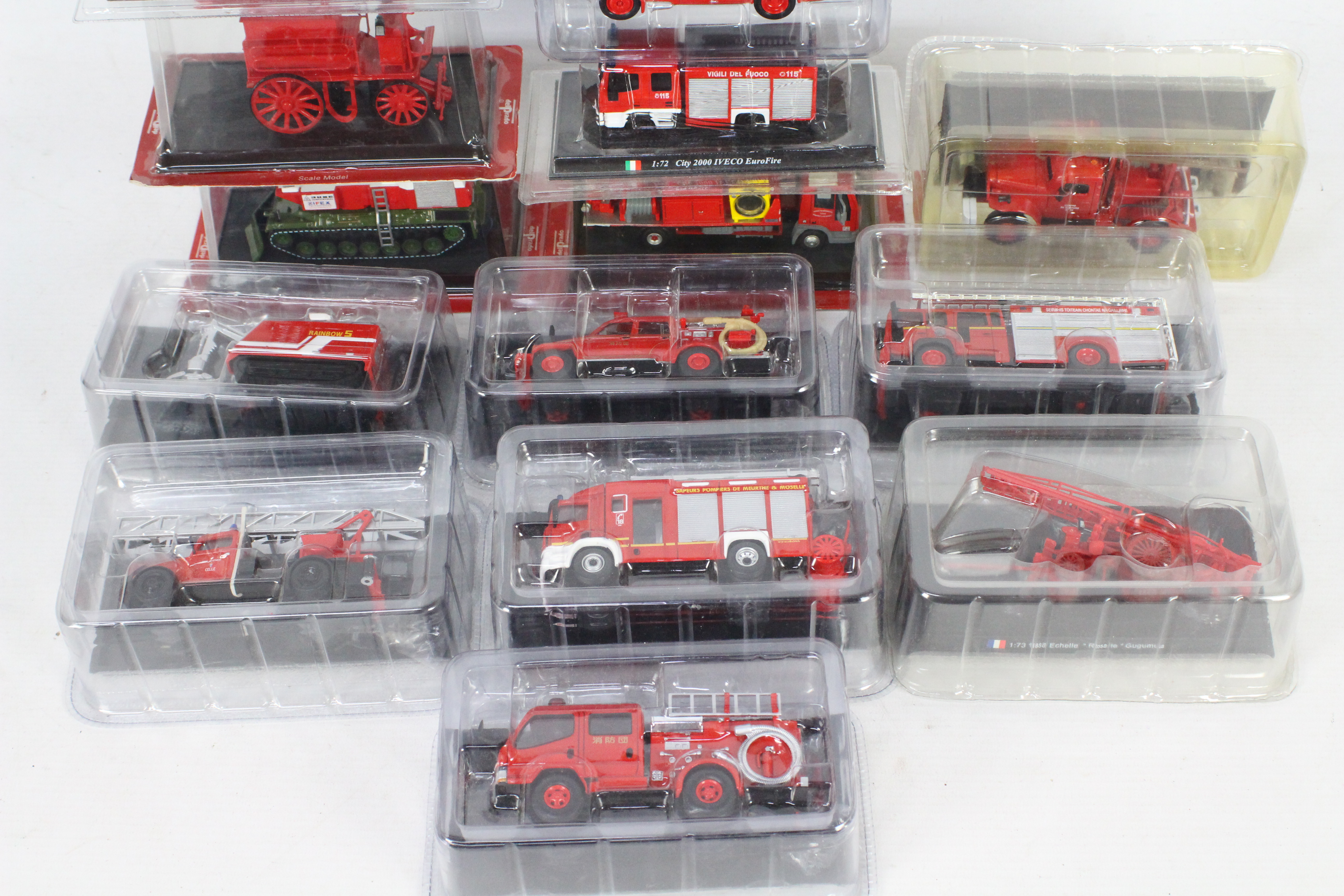 Del Prado - A group of 14 bubble packed Del Prado Fire Brigade models and appliances in various - Image 3 of 3