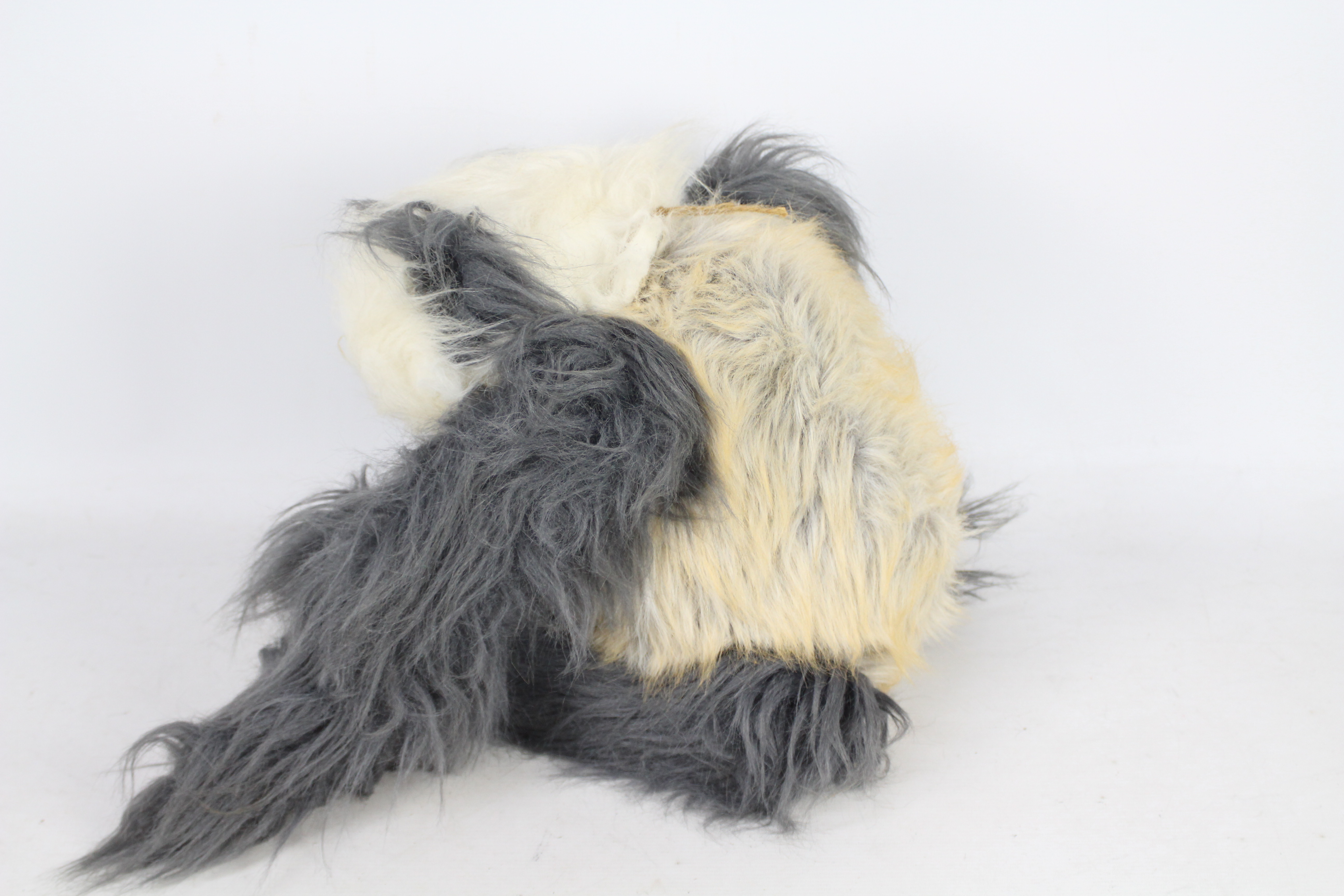 Jo Bears - A hand-made faux fur bear by Jo Nevill - The bear's name is 'Kasius' and has glass eyes, - Image 6 of 6