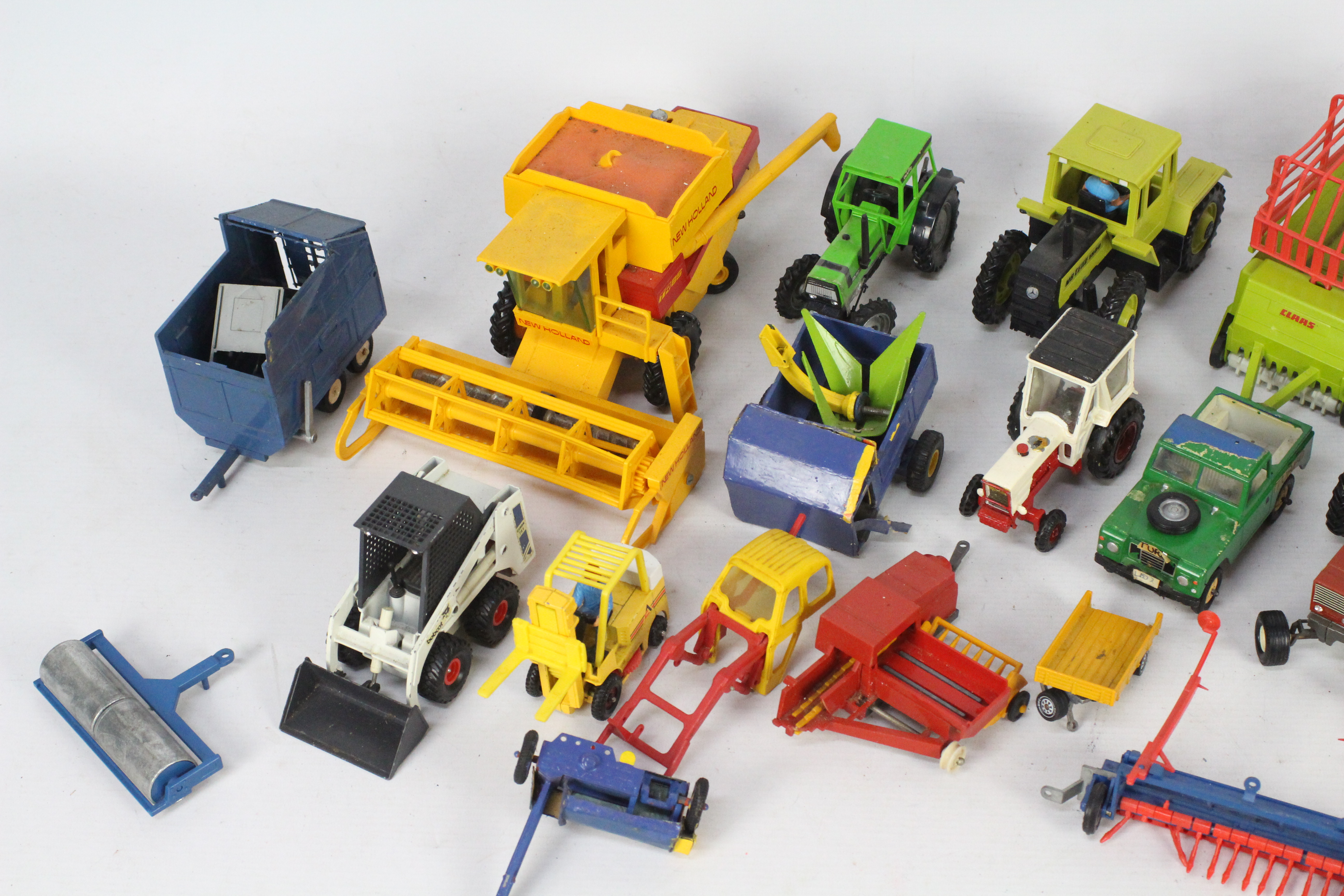 Britains - Corgi - Gama - A group of 20 x unboxed vehicles and trailers including Gama Bobcat, - Image 2 of 3