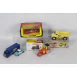Dinky - Corgi - A collection of 5 x models including an unboxed Guy Ever Ready van # 918,