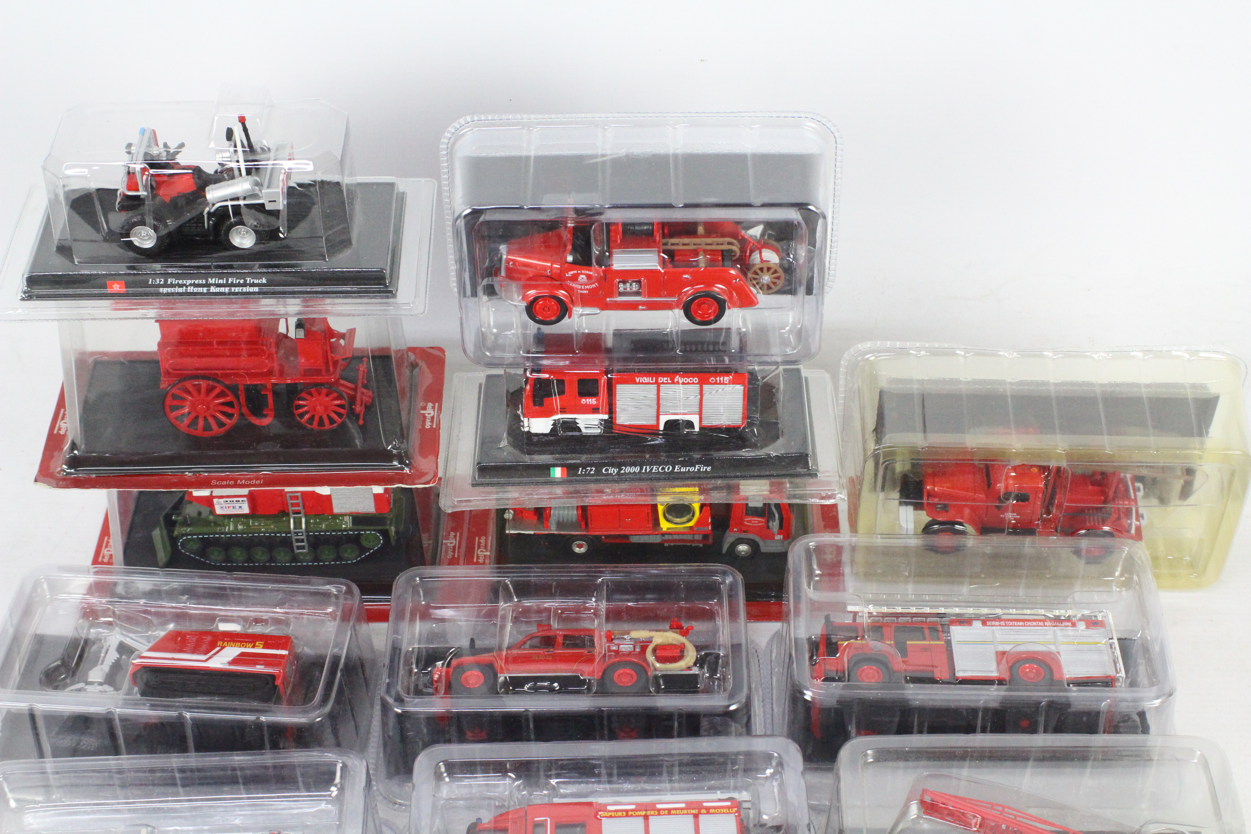 Del Prado - A group of 14 bubble packed Del Prado Fire Brigade models and appliances in various - Image 2 of 3