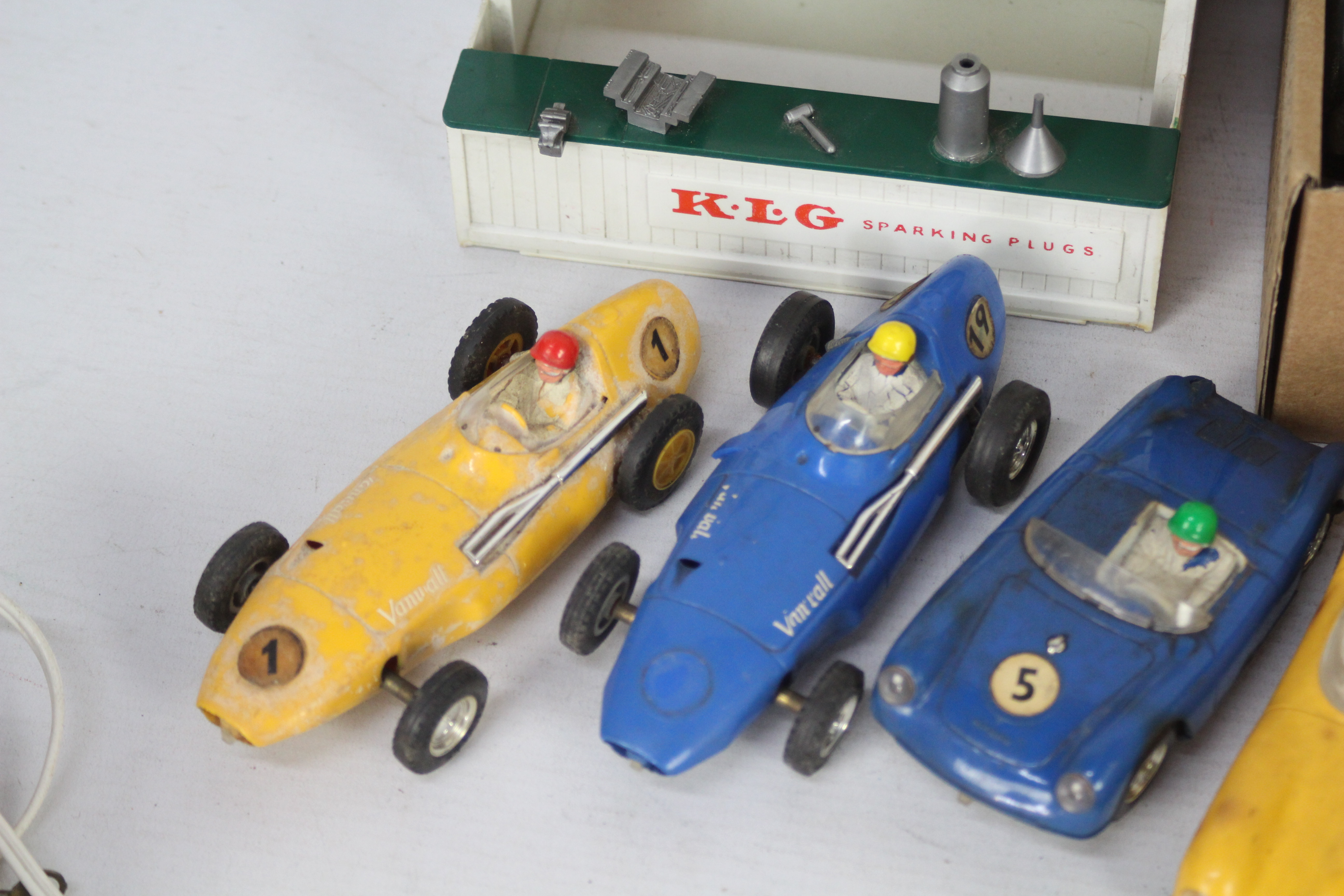 Scalextric - Four unboxed vintage Scalextric slot cars with a quantity of vintage track and - Image 4 of 5