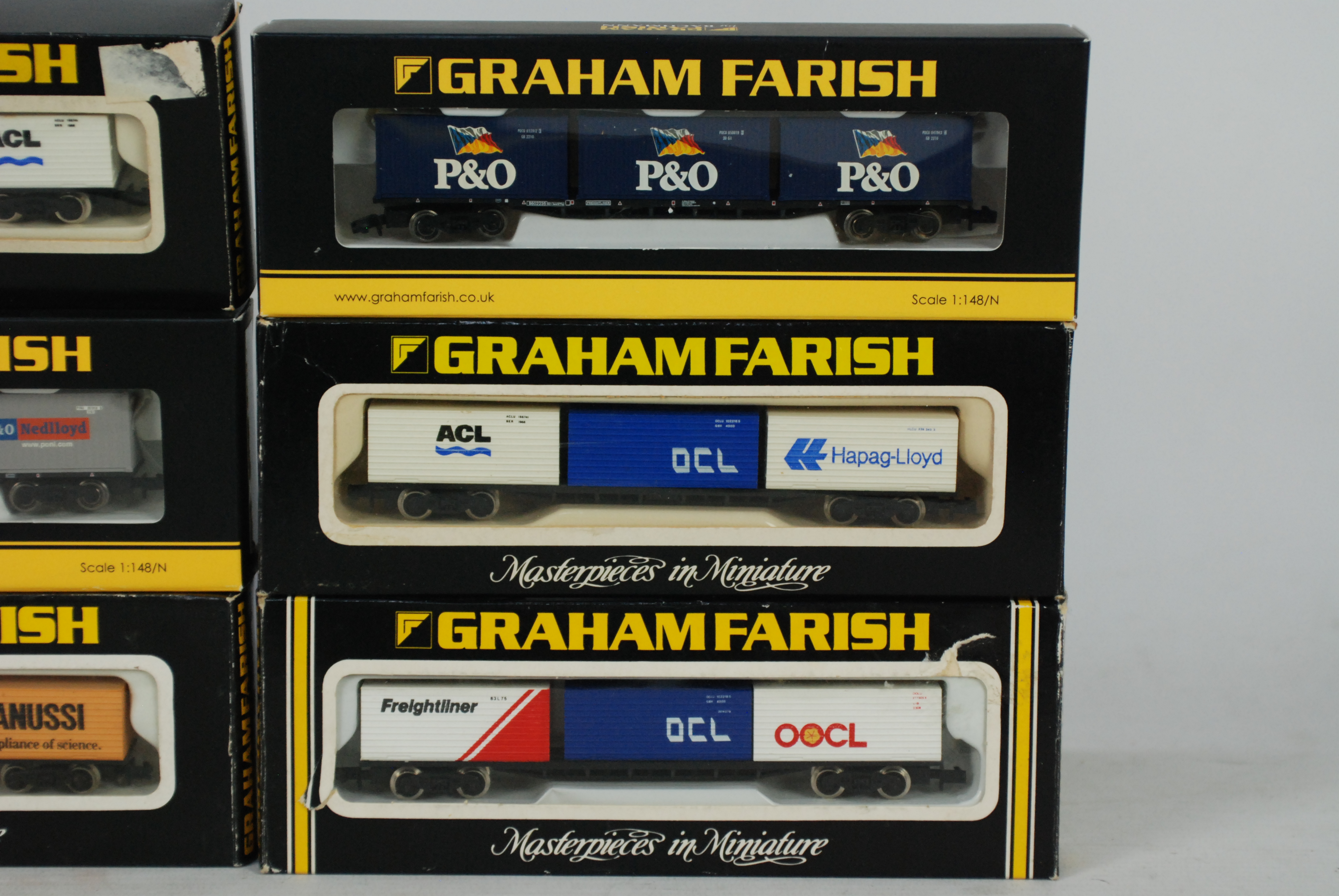 Graham Farish - Bachmann - 6 x boxed N gauge 63 foot wagons with three 20 foot containers - Image 2 of 3