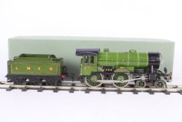 Hornby - A rare 1930s O gauge 20 v Electric 4-4-0 steam loco named The Bramham Moor in LNER green