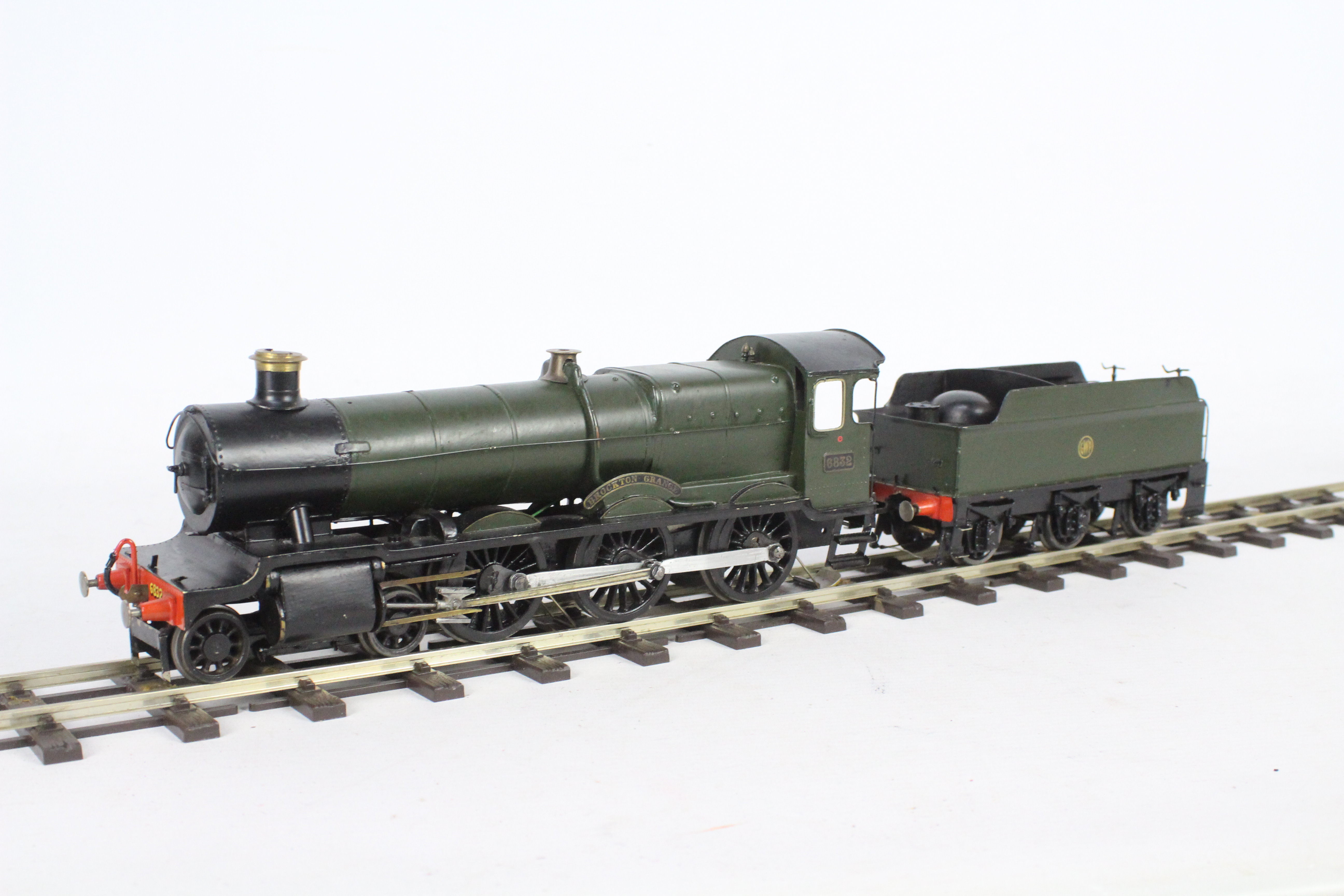 Unknown Maker - A brass O gauge powered kit built 4-6-0 Grange Class named Brockton Grange - Image 2 of 6