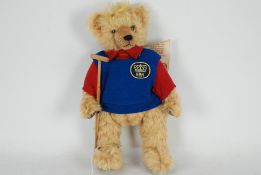 Hermann - A Hermann mohair 'William 21st Birthday' bear - Bear has glass eyes, stitched nose,