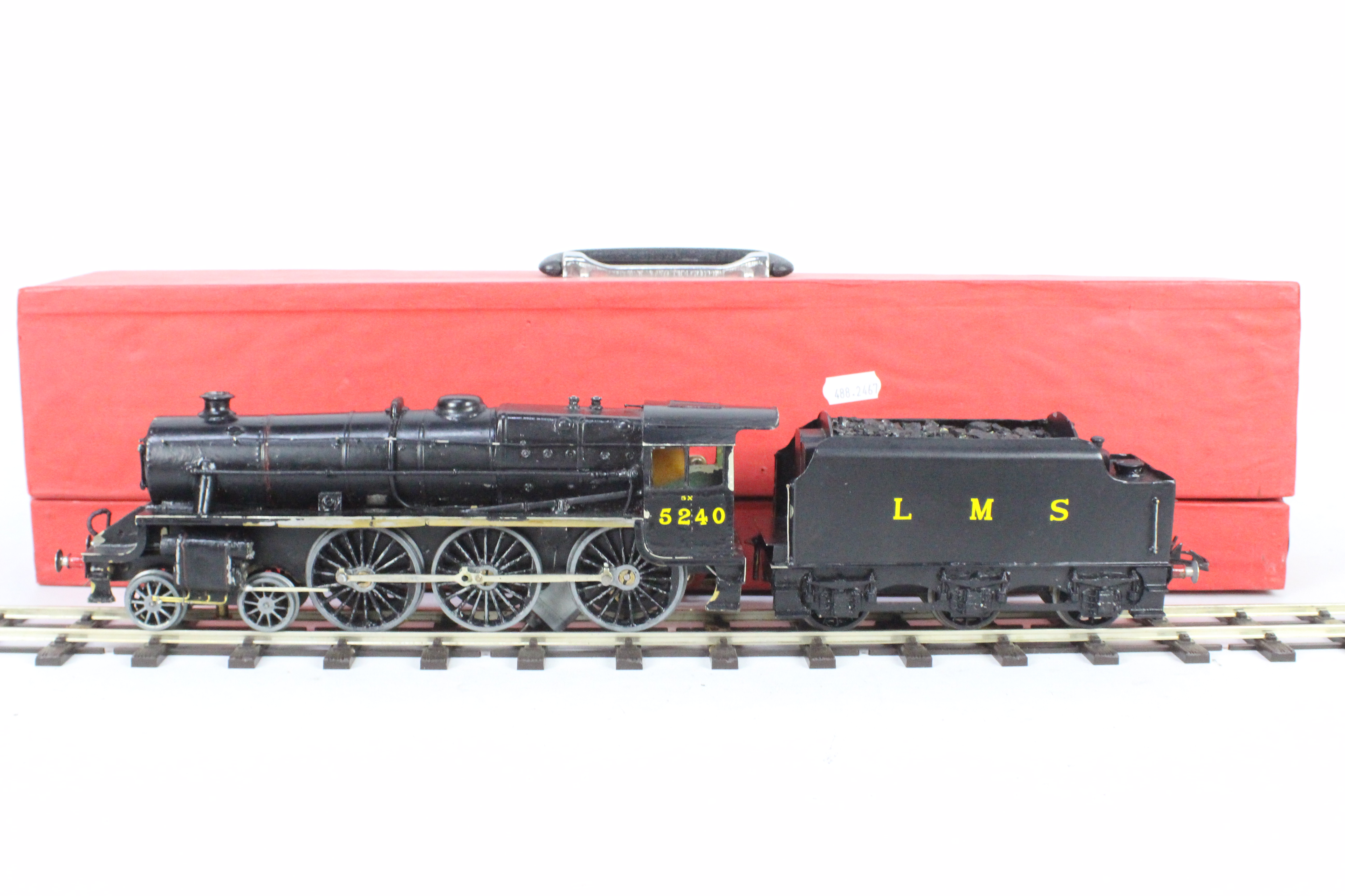 Unknown Maker - A powered kit built O gauge Stanier Class 5 4-6-0 loco.