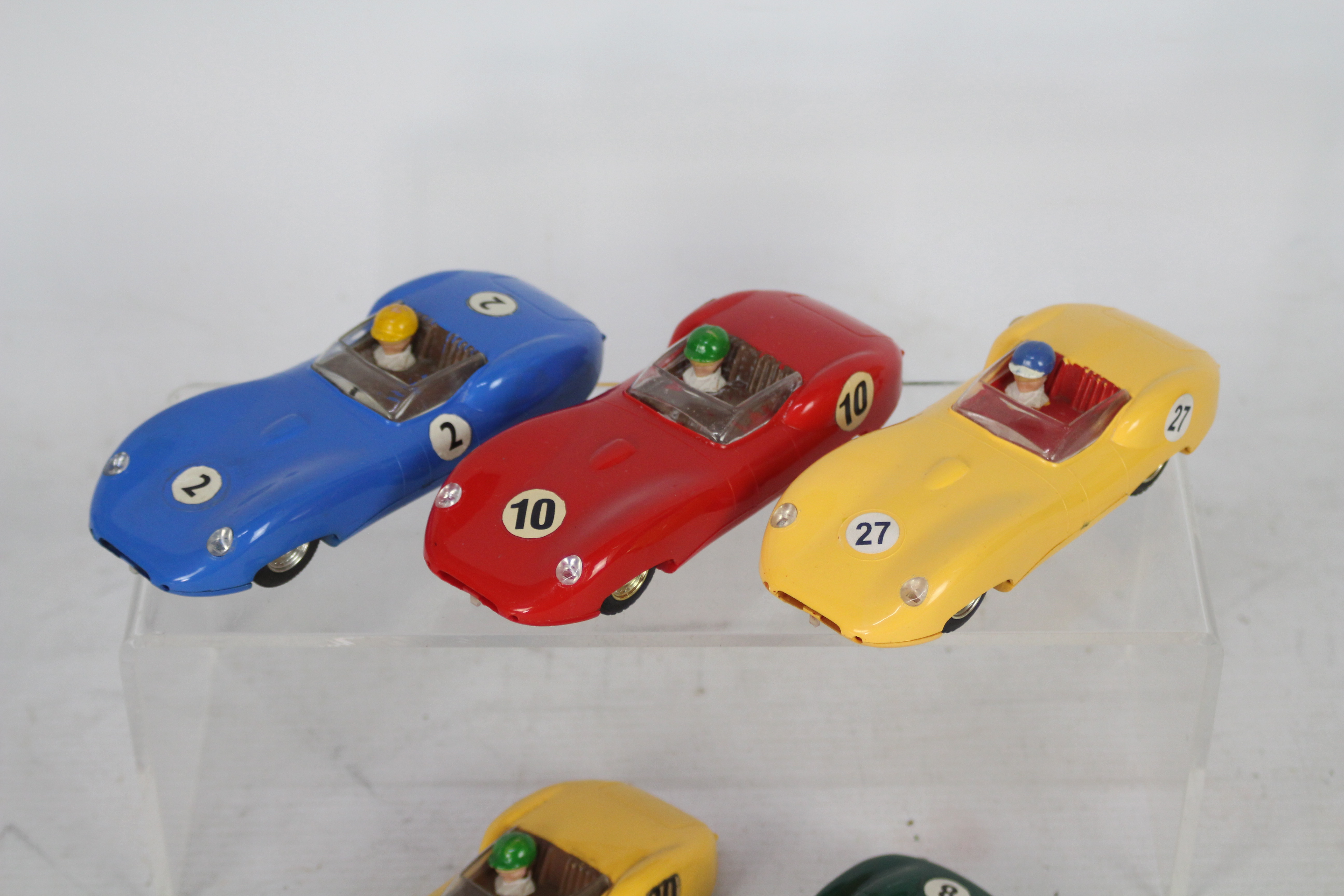 Scalextric - A pride of five unboxed vintage Scalextric racing Jaguar slot cars. - Image 2 of 5