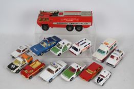 Corgi - A collection of 13 unboxed Corgi diecast Emergency themed model vehicles in various scales.
