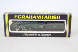 Graham Farish - A boxed N Gauge A4 Class loco named Falcon operating number 60025 in BR green.