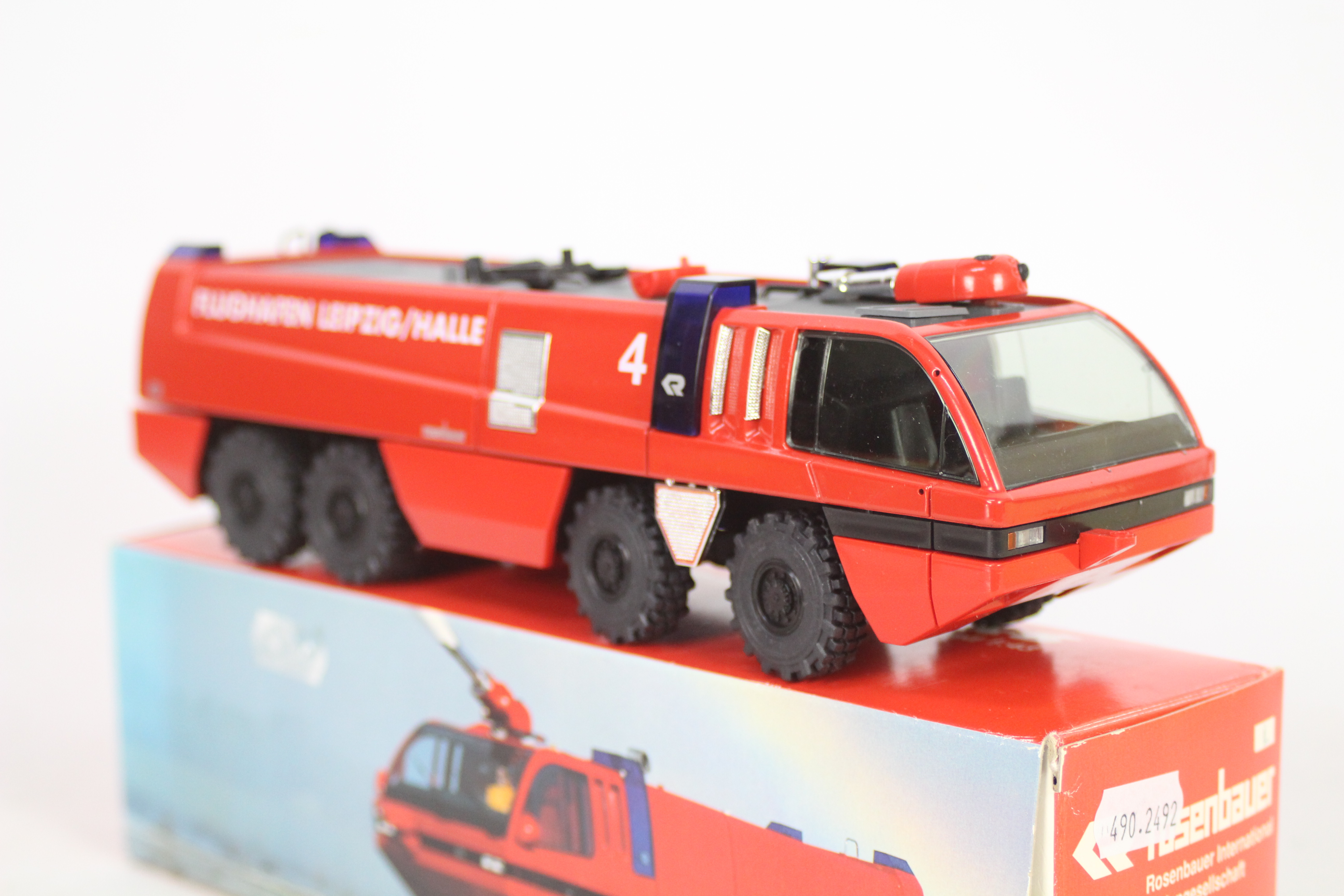 Wiking - A boxed diecast Wiking 1:43 scale Rosenbauer Panther 8x8 ARFF (Airport Rescue and Fire - Image 2 of 3
