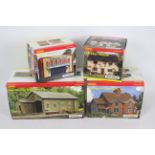 Hornby - Skaledale - 4 x boxed buildings in OO scale including East Goods Shed # R8852,
