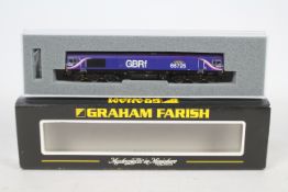 Graham Farish - Bachmann - A boxed N Gauge Class 66/7 Diesel loco number 66725 named Sunderland AFC