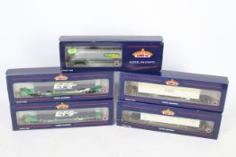 Bachmann - 2 x OO gauge twin pack Intermodal Bogie Wagons & Containers in various liveries.
