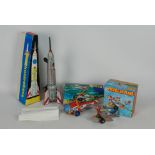 Gollnest - Lemezaru Gyar - 3 x vintage style tinplate toys, Space Rocket,