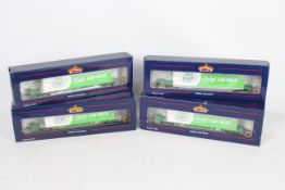 Bachmann - 2 x OO gauge twin pack Intermodal Bogie Wagon C/W 45 foot Containers in Asda livery.
