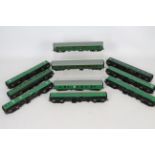 Bachmann - An unboxed Bachmann OO gauge #31-625A Class 419 Motor Luggage Van Op.No.