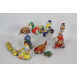 Young Epoch - BZ - MS - Tin Treasures - 8 x tinplate clockwork animals including a family of Ducks,