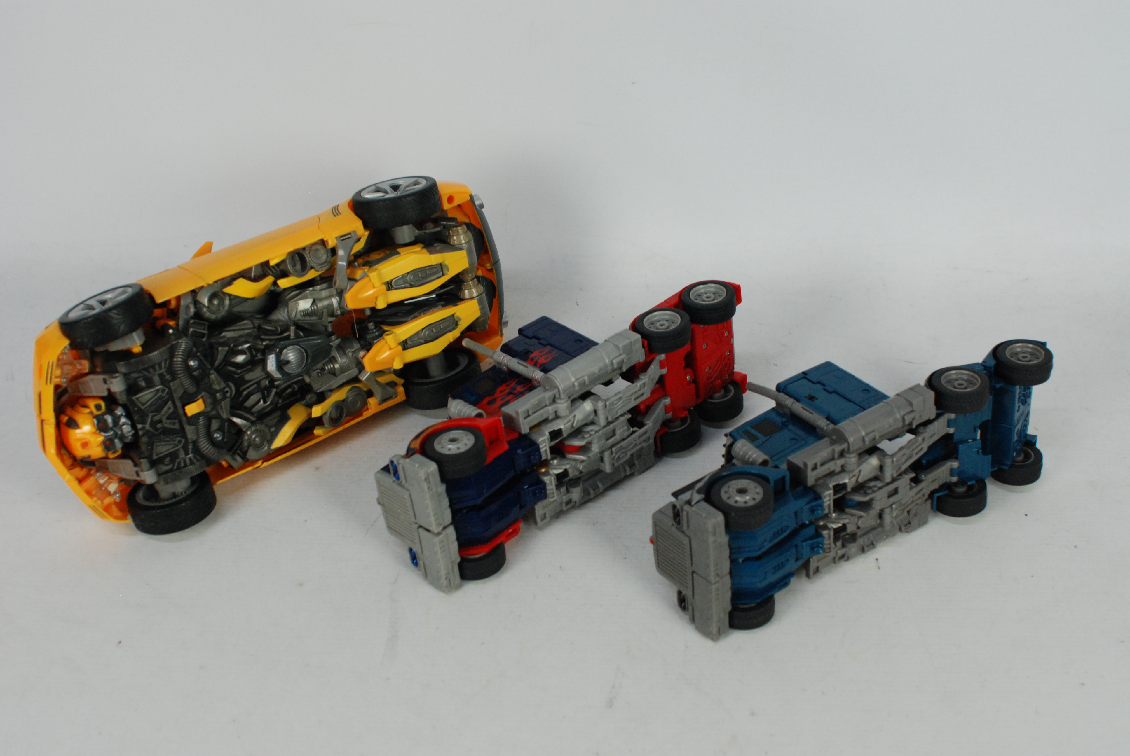 Hasbro - An unboxed group of 2007 / 2008 Hasbro Transformers. - Image 2 of 4