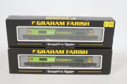 Graham Farish - Bachmann - 2 x N Gauge Class 66 Diesel locos in Freightliner Shanks livery