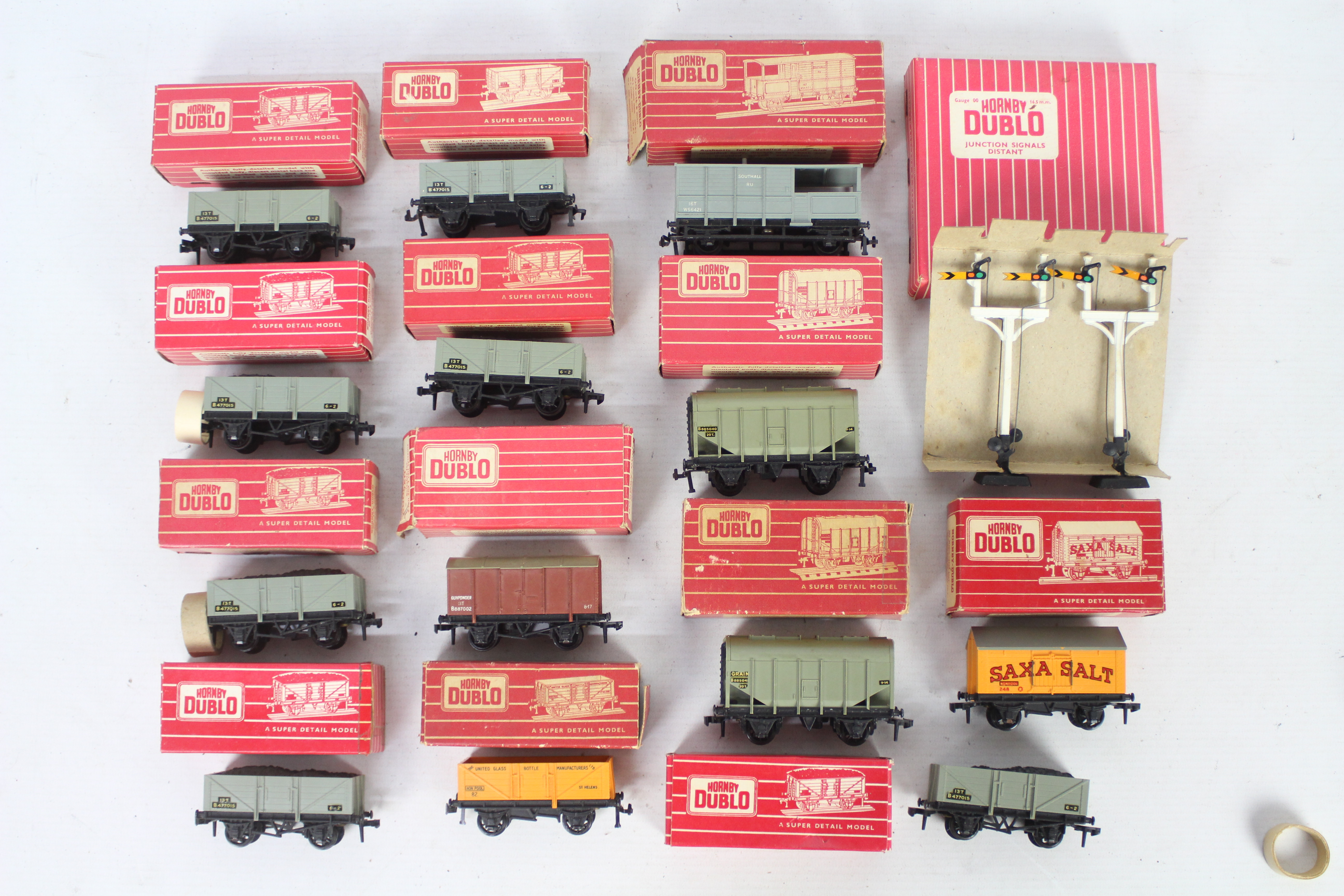 Hornby Dublo - A collection of boxed Hornby Dublo OO gauge wagons with a boxed set of signals.