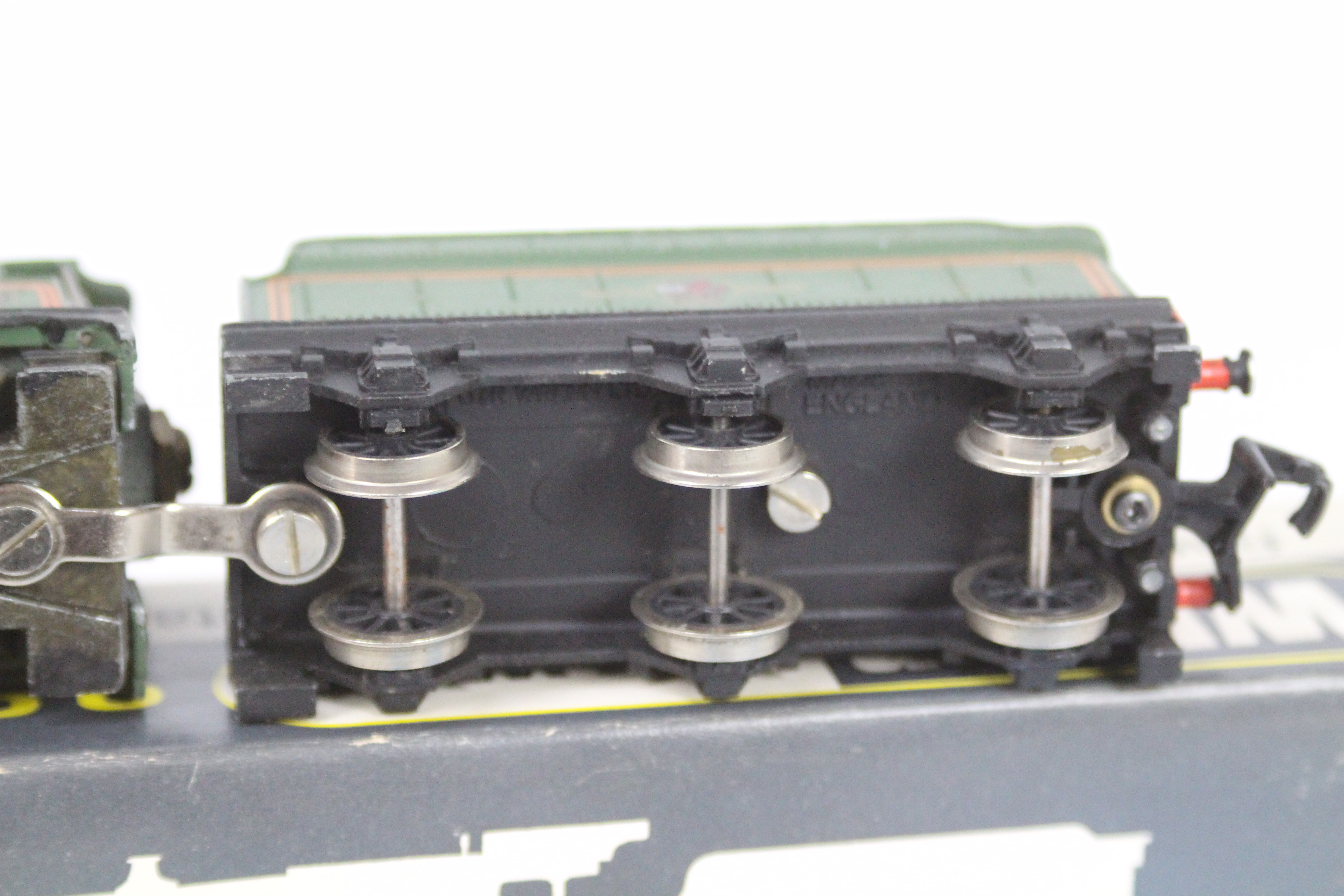 Wrenn - A boxed Wrenn OO gauge W2221 4-6-0 Steam Locomotive and Tender Op.No. - Image 6 of 6