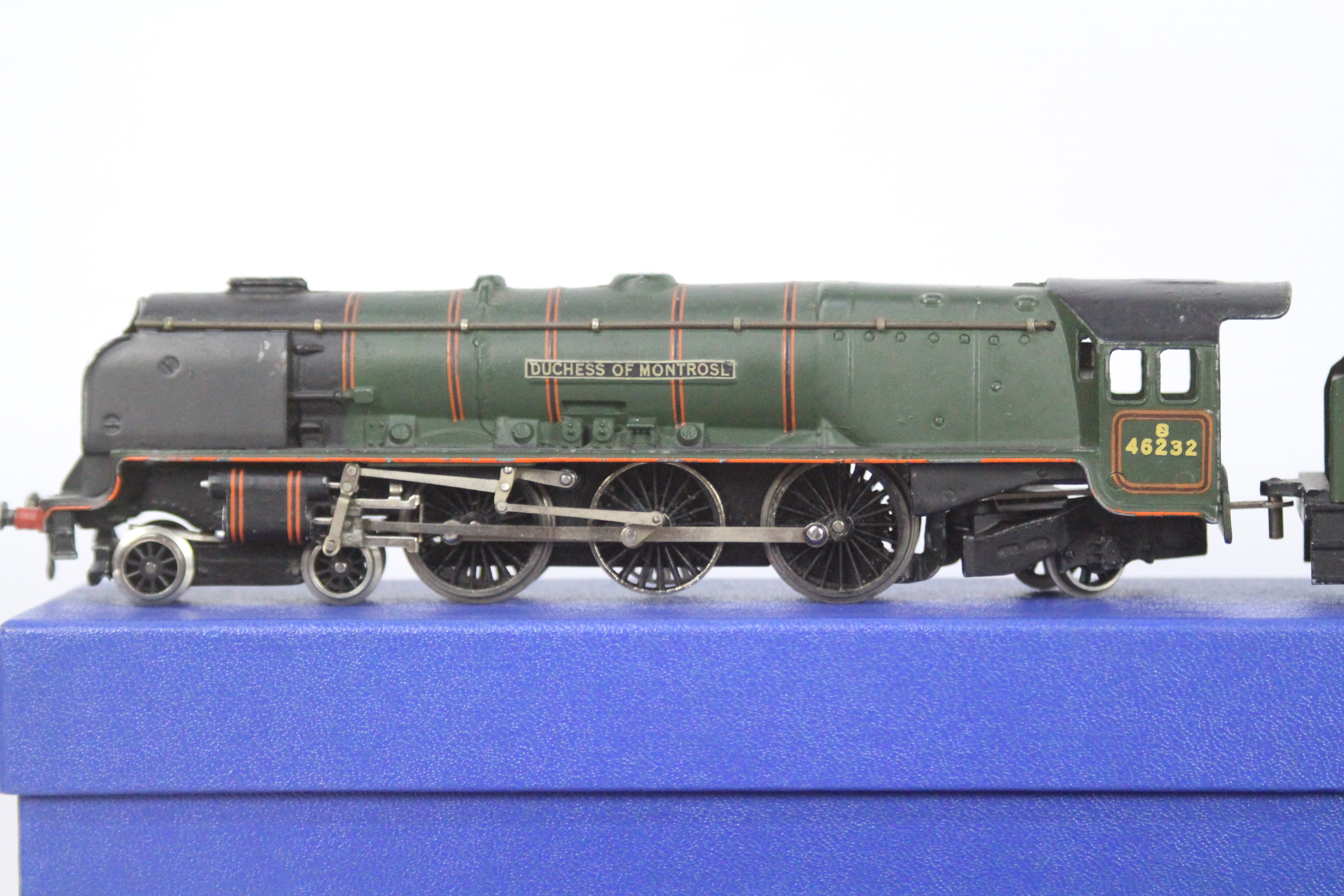 Hornby Dublo - Two boxed OO gauge Hornby Dublo steam locomotives and tenders. - Image 3 of 4