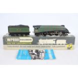 Wrenn - A boxed Wrenn OO gauge W2211 4-6-2 Steam Locomotive and Tender Op.No.