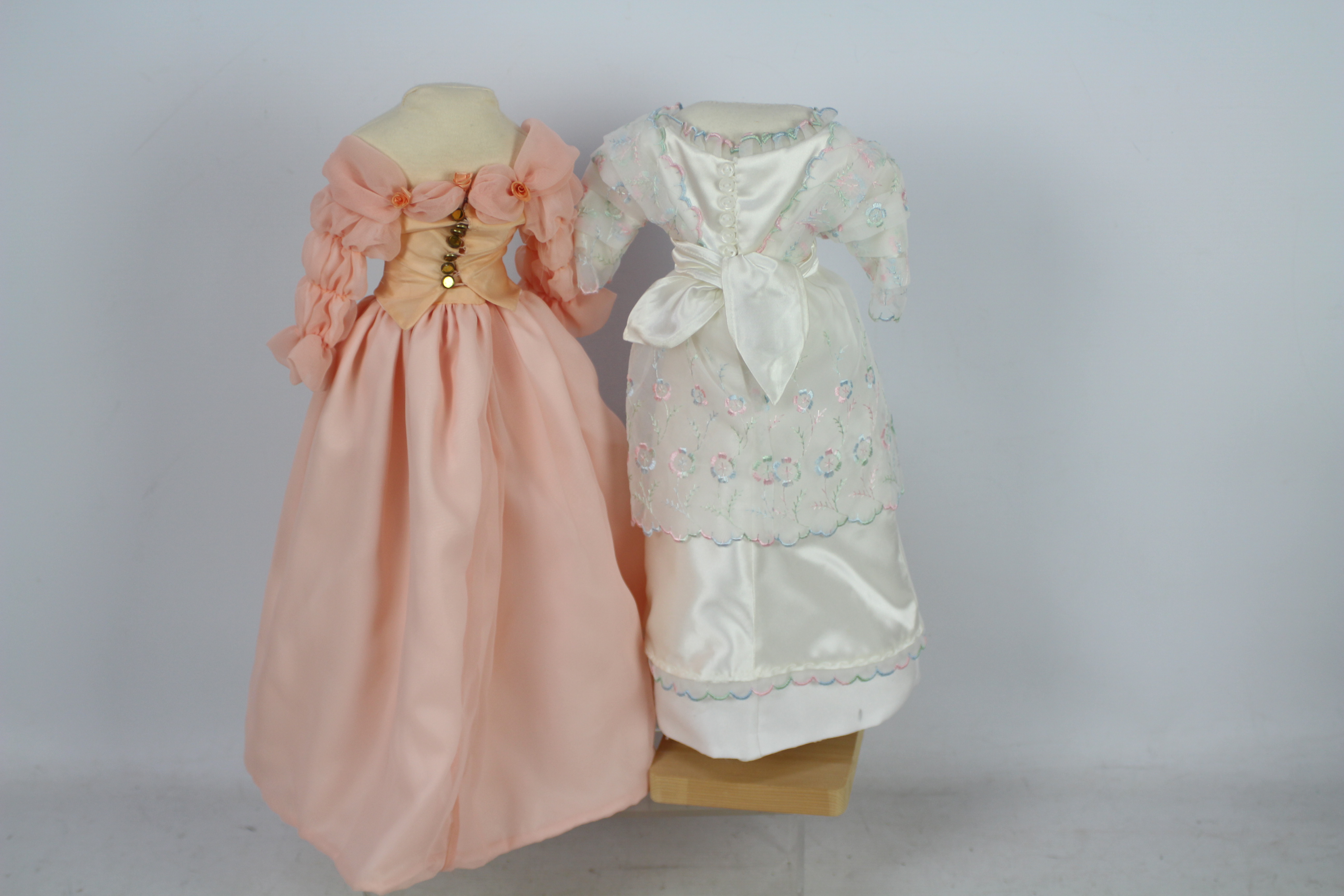 Lady Beth Trousseau - A collection of seven hand made doll outfits comprising six dresses and one - Image 9 of 10