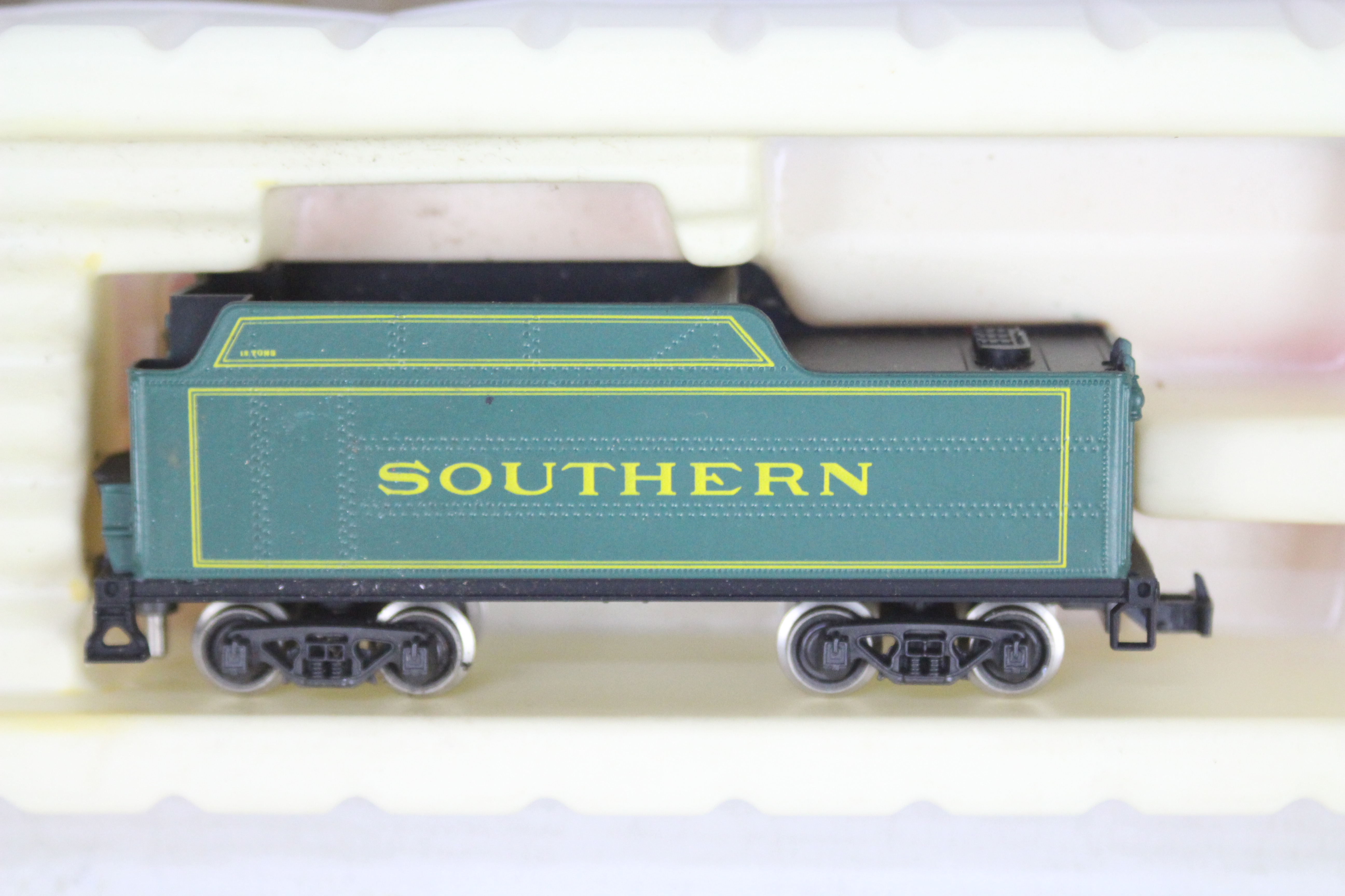 Rivarossi - A boxed HO Gauge steam loco, - Image 3 of 3