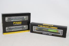 Graham Farish - Bachmann - An N Gauge Class 66 Diesel loco in Freightliner Shanks livery # 371-378