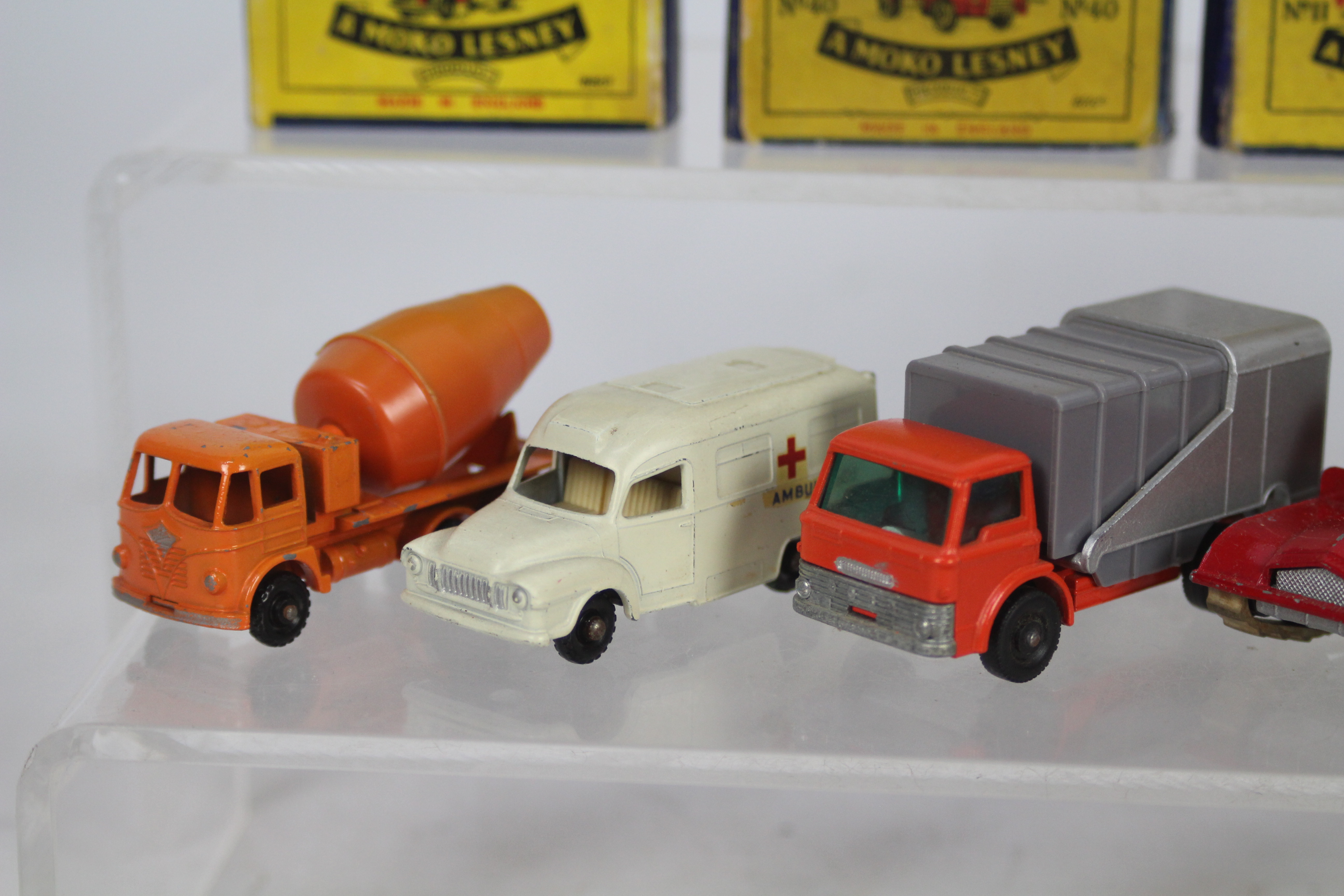 Matchbox, Lesney, Moko - A collection of 10 Matchbox Regular Wheels, three of which are boxed. - Image 4 of 6