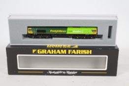 Graham Farish - Bachmann - An N Gauge Class 66 Diesel loco in Freightliner Shanks livery operating