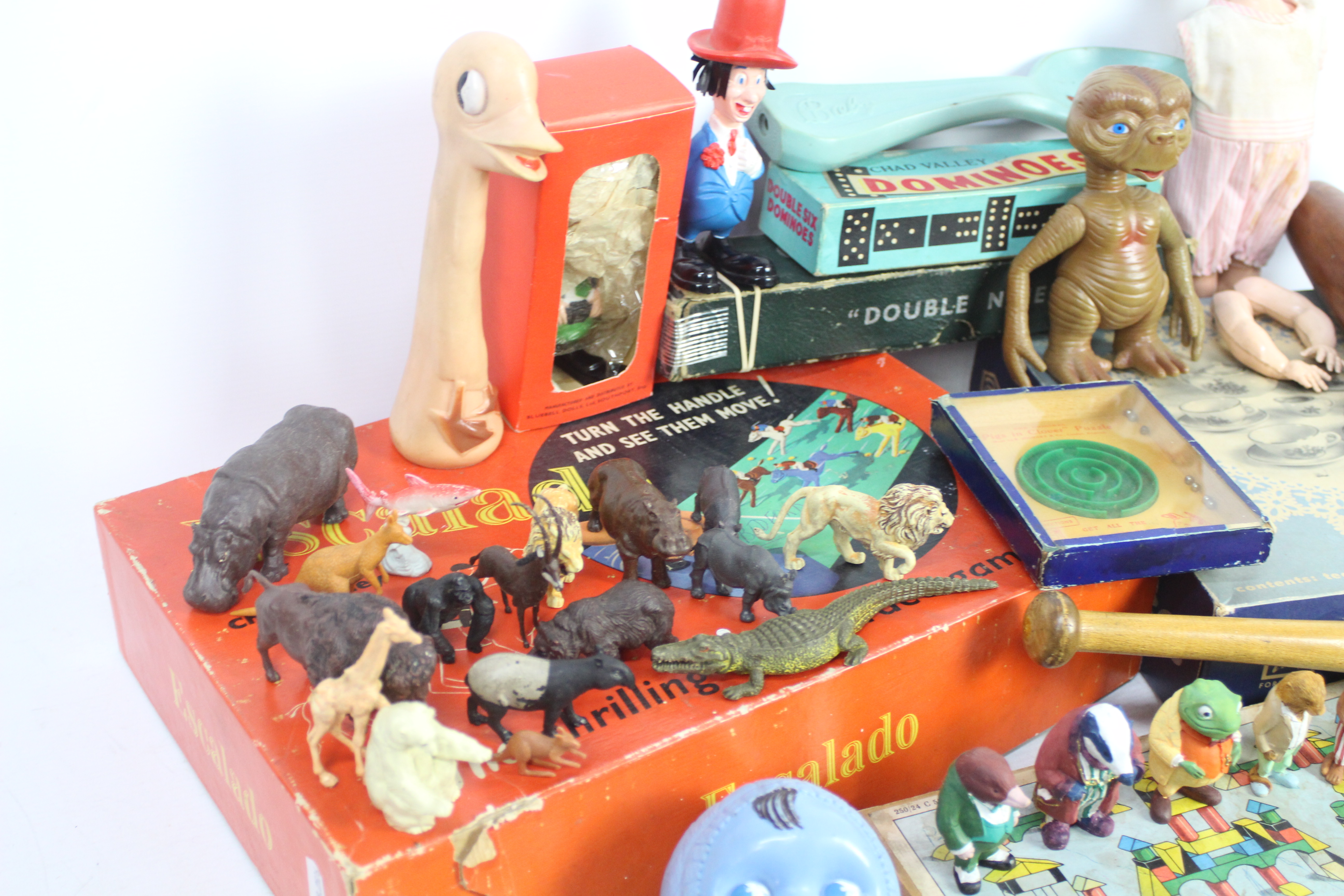 Britains - Chad Valley - Roddy Dolls - A collection of vintage toys including a boxed Escalado game, - Bild 3 aus 4