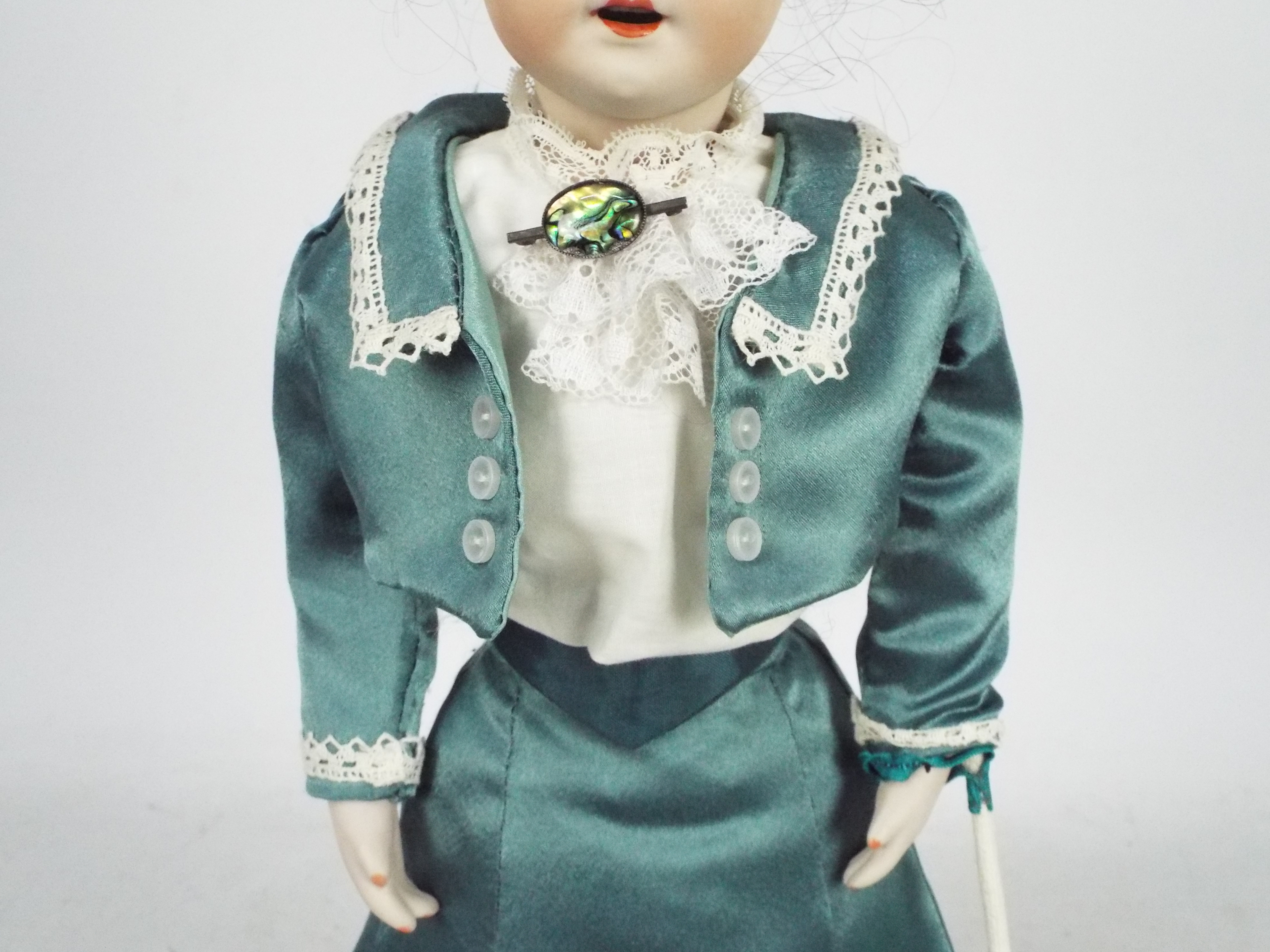 Armand Marseille - A reproduction Armand Marseille bisque head 'Lady Doll'; - Image 4 of 8