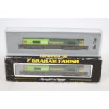 Graham Farish - Bachmann - 2 x N Gauge Class 66 Diesel locos in Freightliner Shanks livery