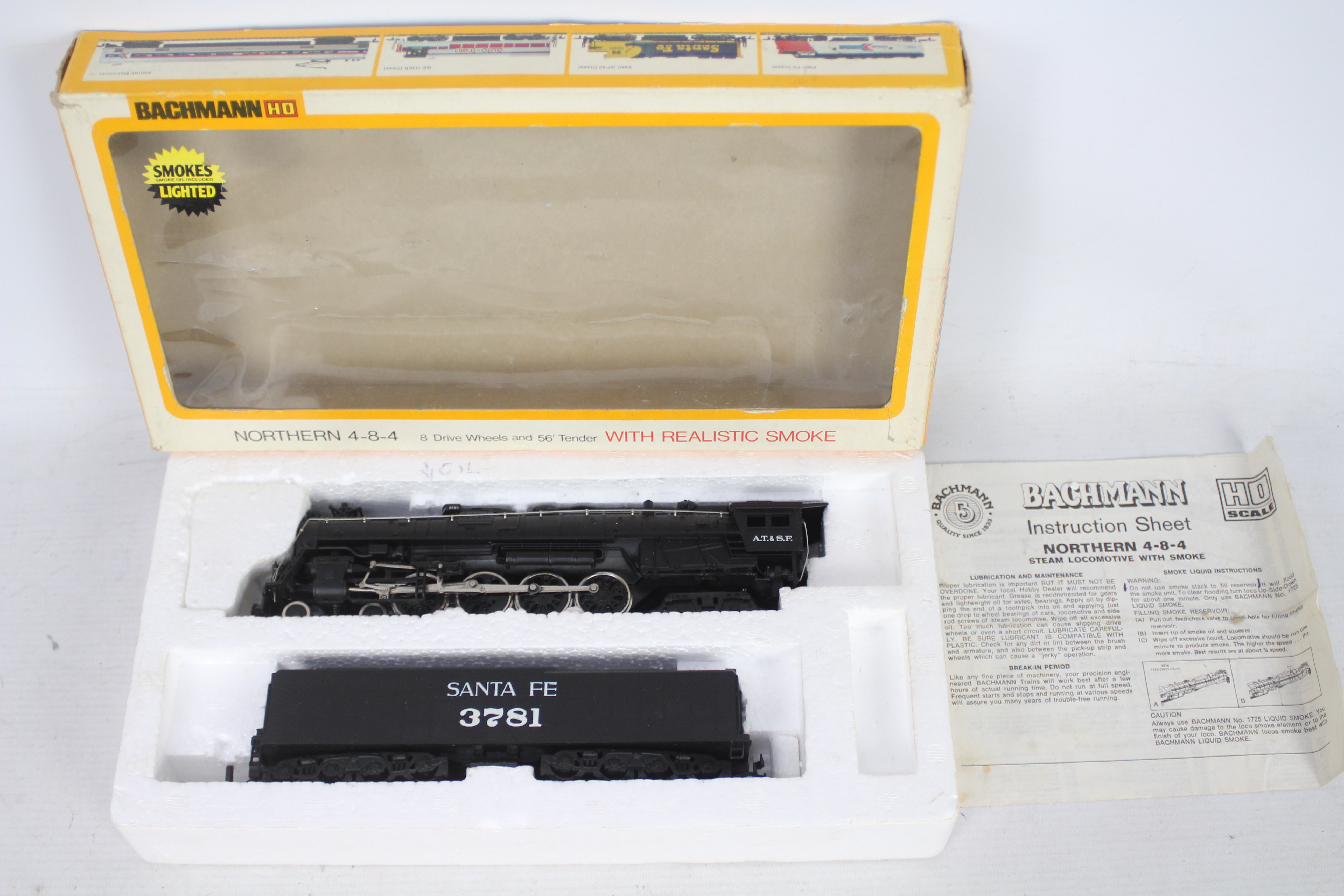 Bachmann - A boxed HO scale Santa Fe 4-8-4 steam loco operating number 3781 with light and smoke.