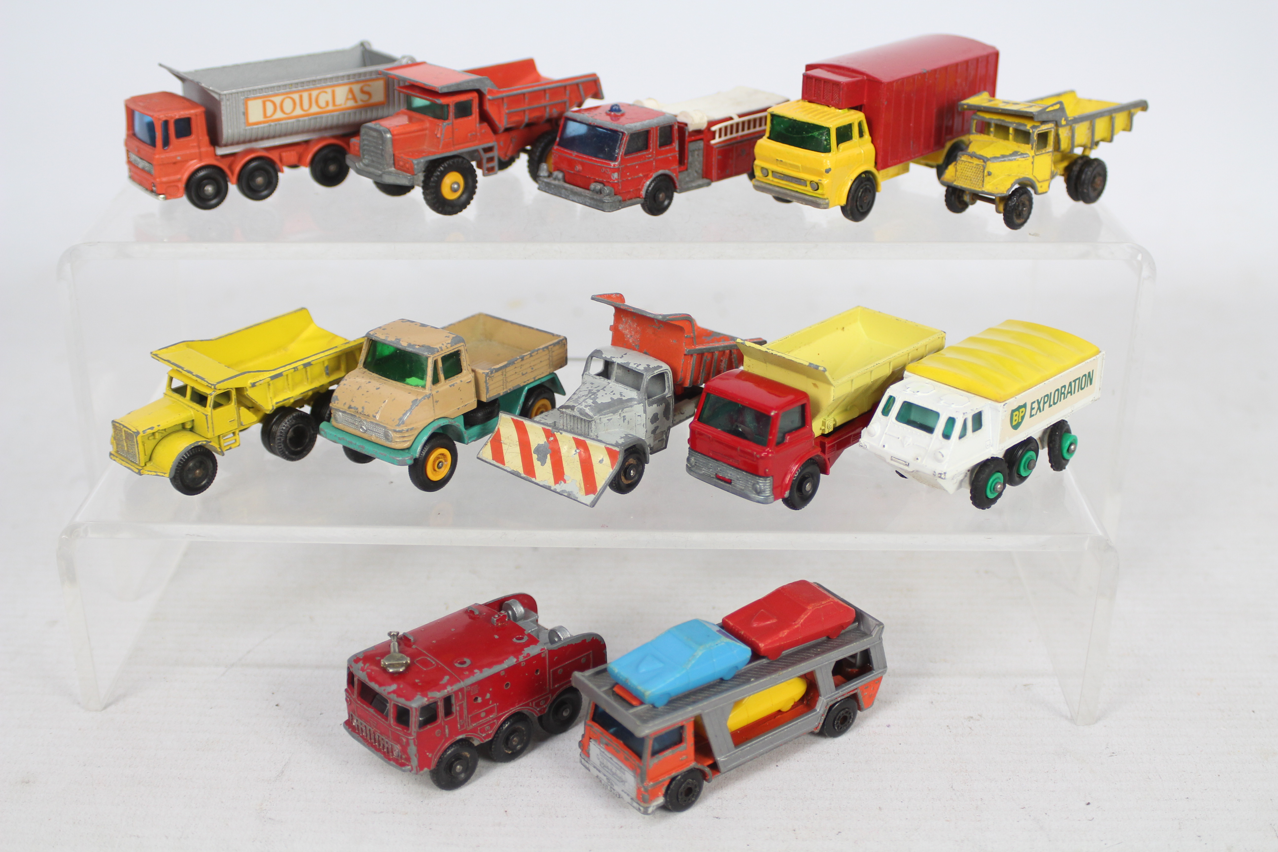 Matchbox - 12 x unboxed commercial vehicles including Unimog # 49, Alvis Stalwart # 61,