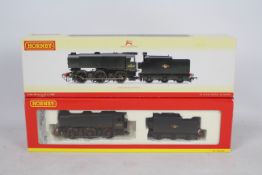 Hornby - A boxed OO Gauge Q1 Class 0-6-0 Austerity loco in weathered finish operating number 33009