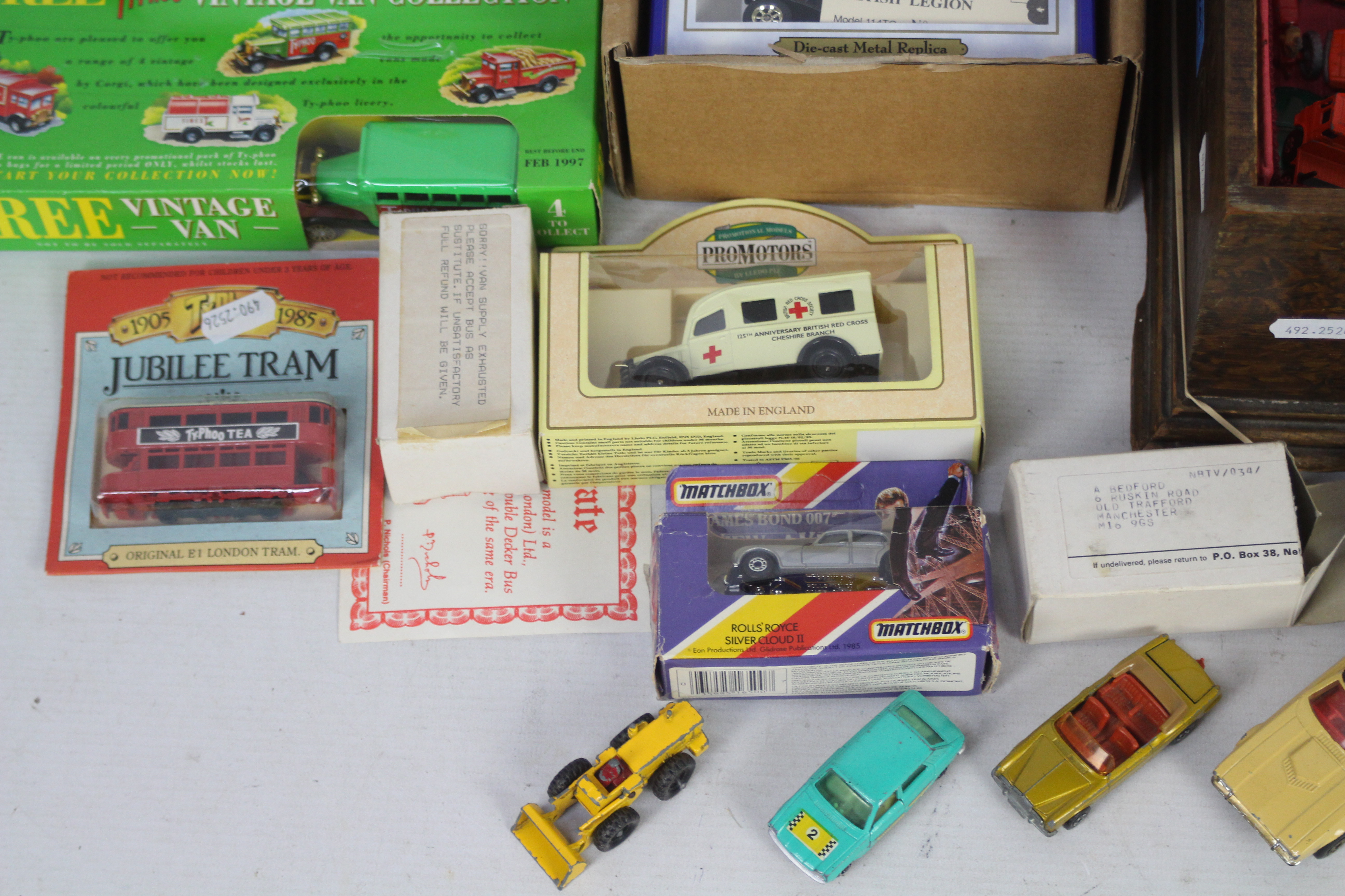 Dinky - Corgi - Matchbox - A collection of 40 plus boxed and loose vehicles including Massey Harris - Image 3 of 5