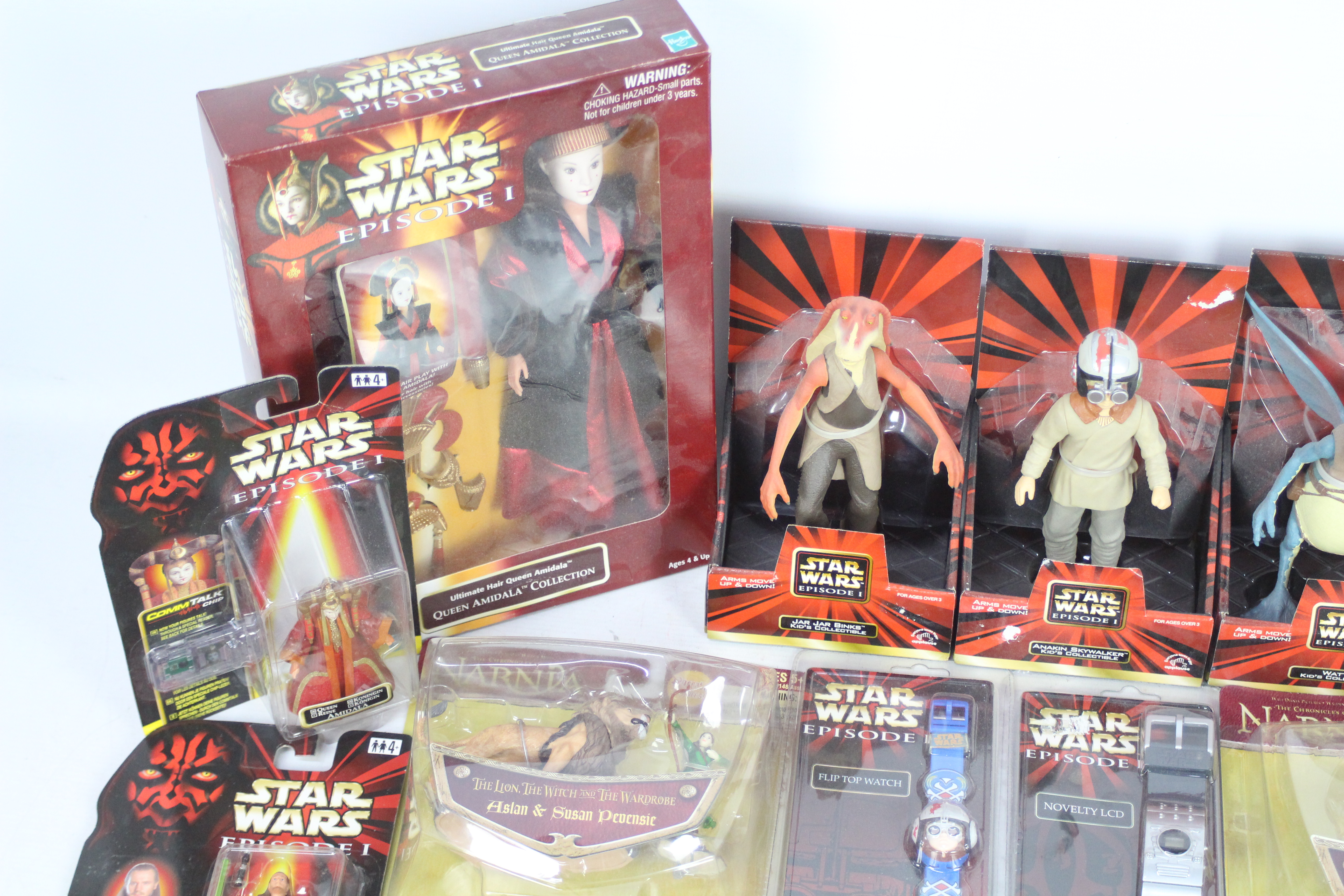 A collection of Star Wars Episode 1 boxed action figures to include - Darth Maul, official watches, - Bild 4 aus 5
