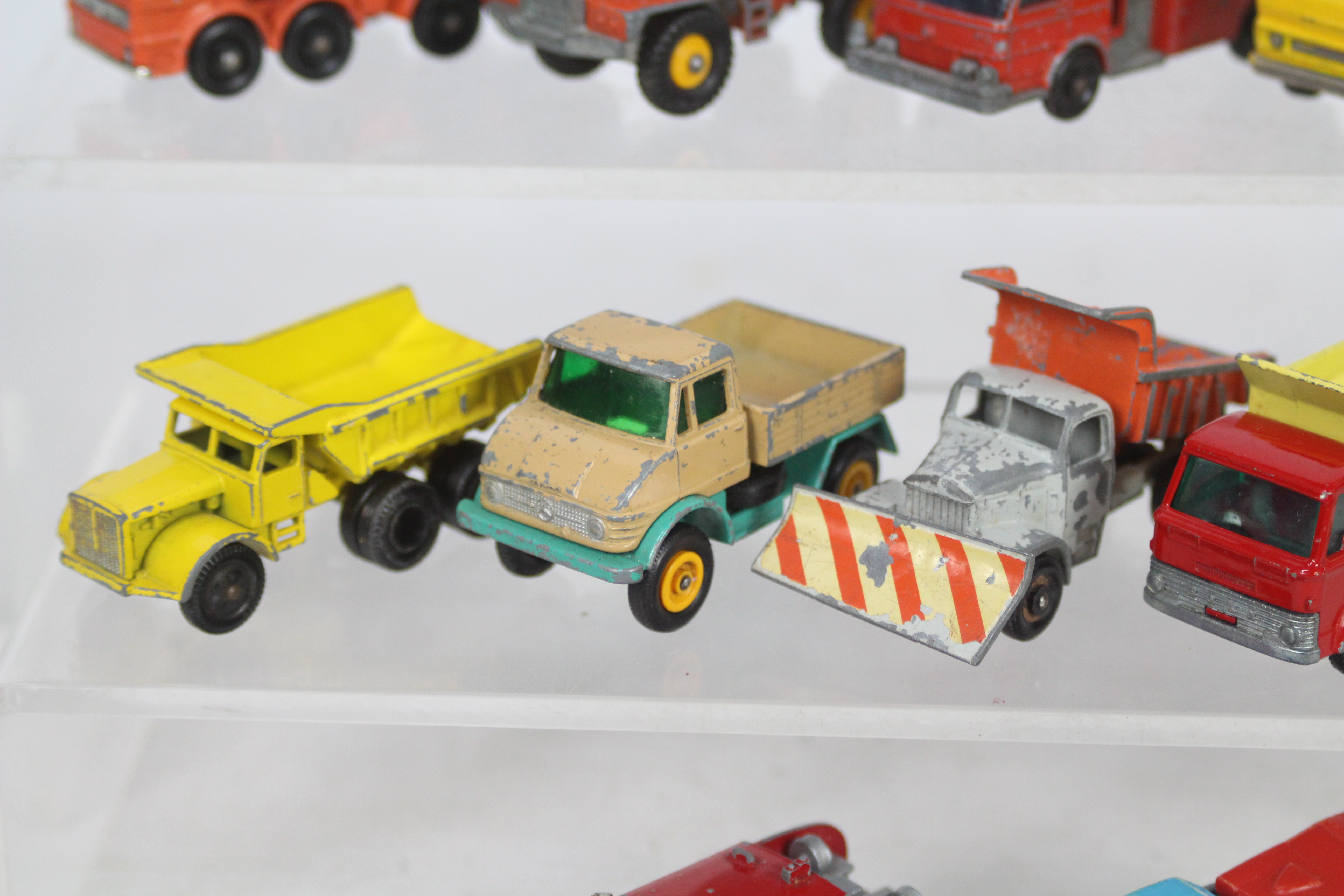 Matchbox - 12 x unboxed commercial vehicles including Unimog # 49, Alvis Stalwart # 61, - Image 4 of 6