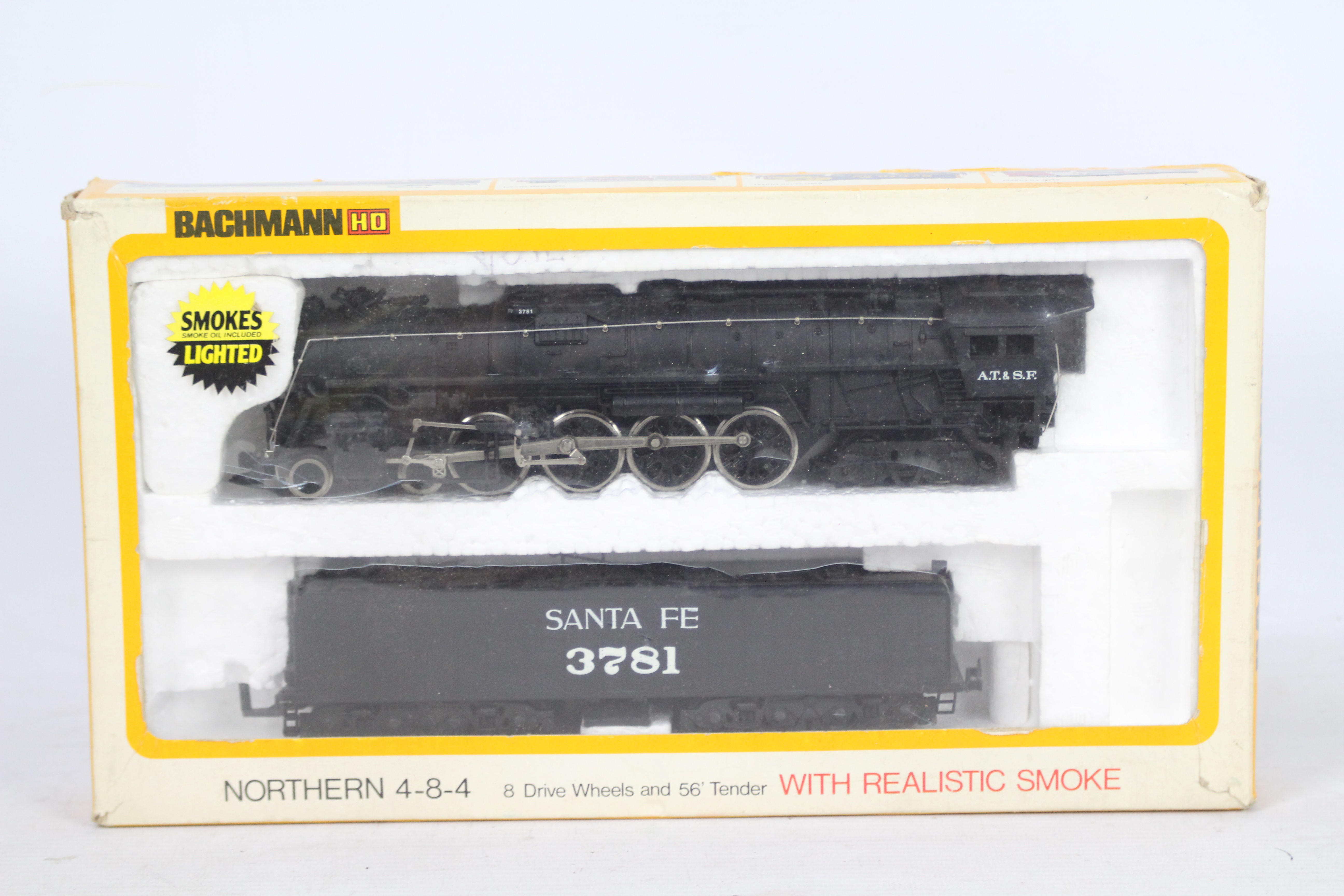 Bachmann - A boxed HO scale Santa Fe 4-8-4 steam loco operating number 3781 with light and smoke. - Image 3 of 3