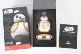Star Wars - Sphero - BB-8 App-Enabled Droid by Disney. USB - 11.4cm x 7.