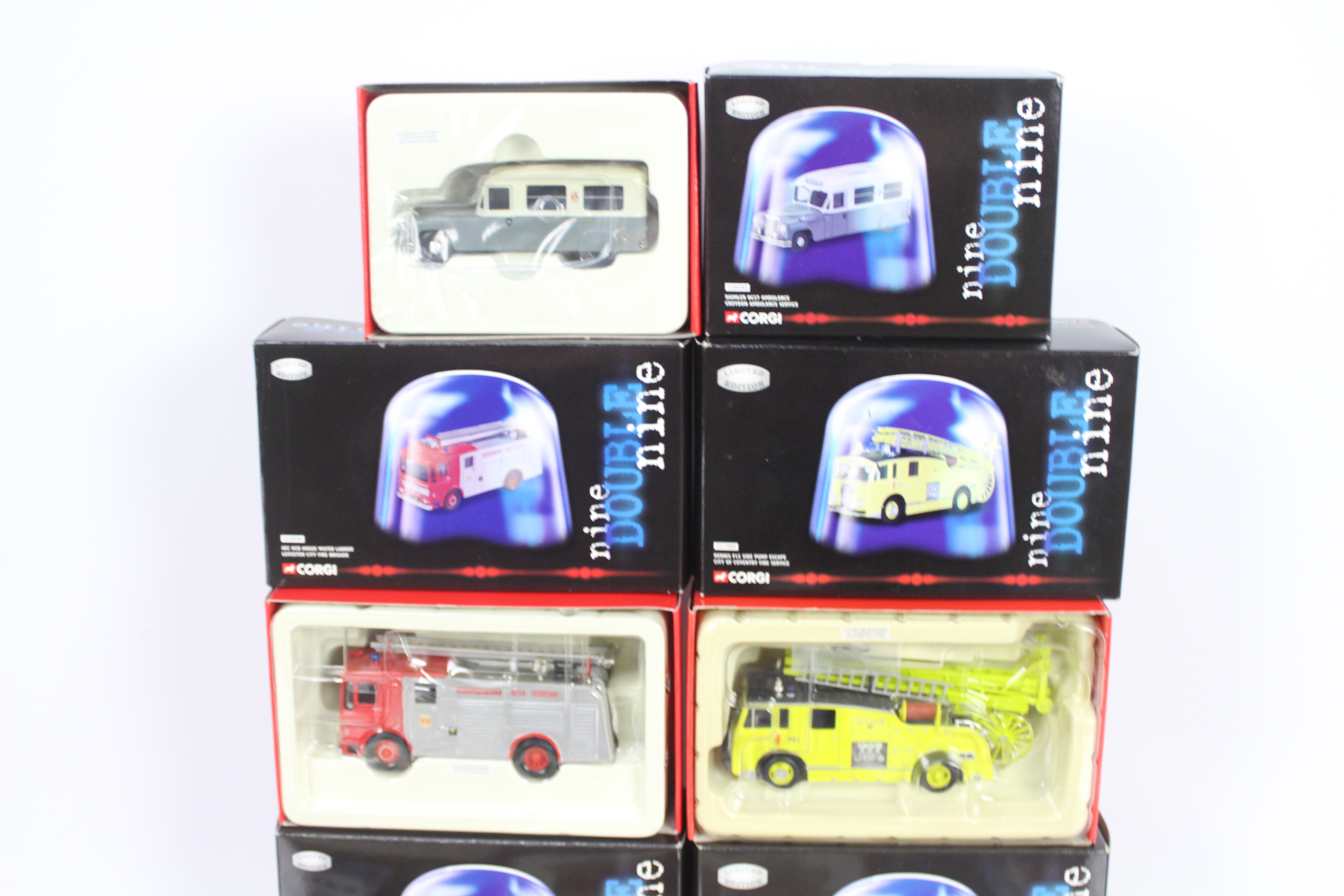 Corgi - A squad of 10 boxed Limited Edition Corgi diecast emergency vehicles and Fire appliances - Image 3 of 3