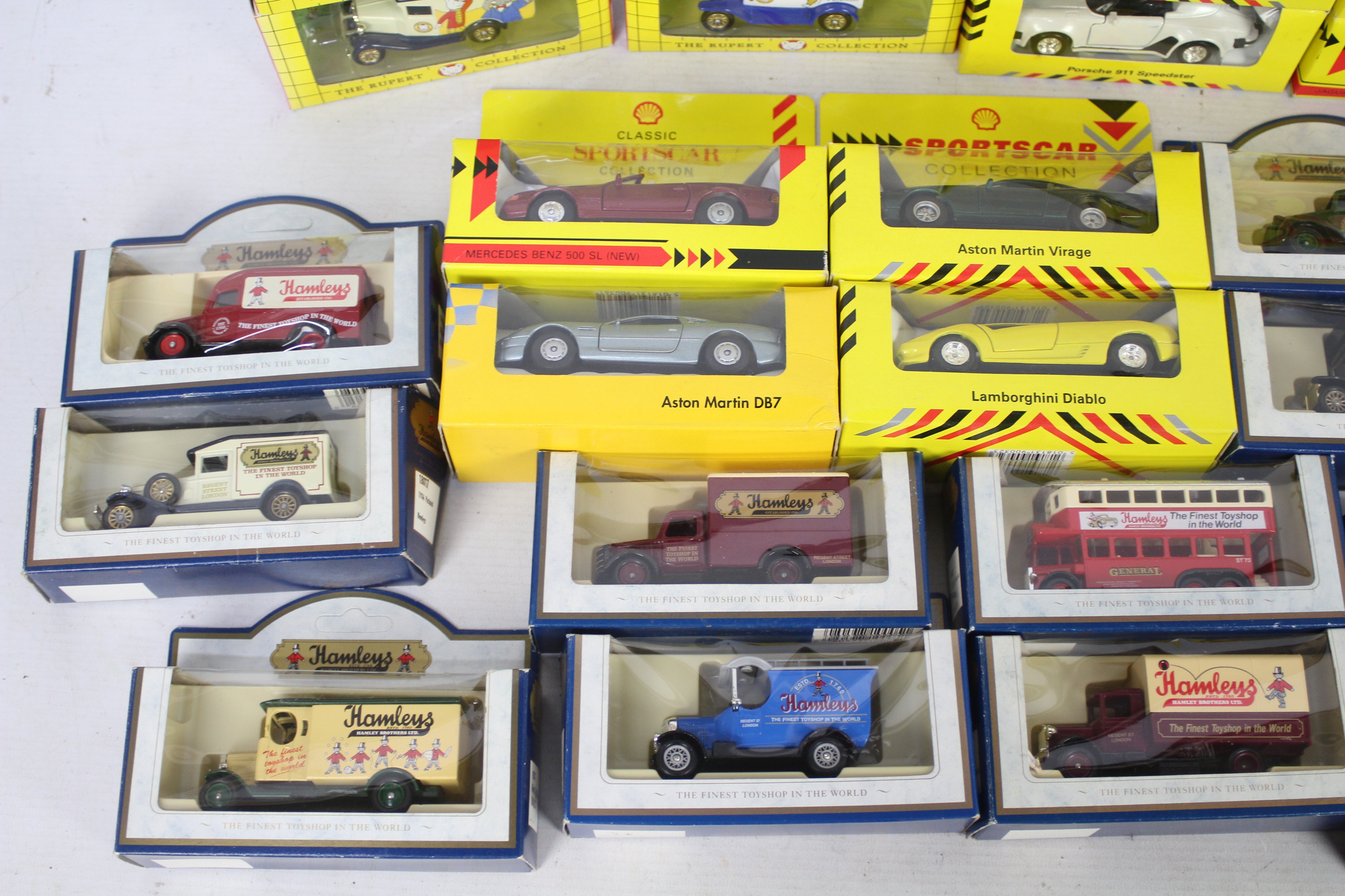 Lledo - Shell U.K - A collection of 35 die cast models to include: Shell U. - Image 2 of 3