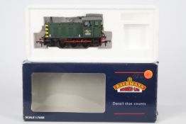 Bachmann Branch Line - an OO gauge 04 diesel shunter op no D2223, BR green livery with wasp stripes,
