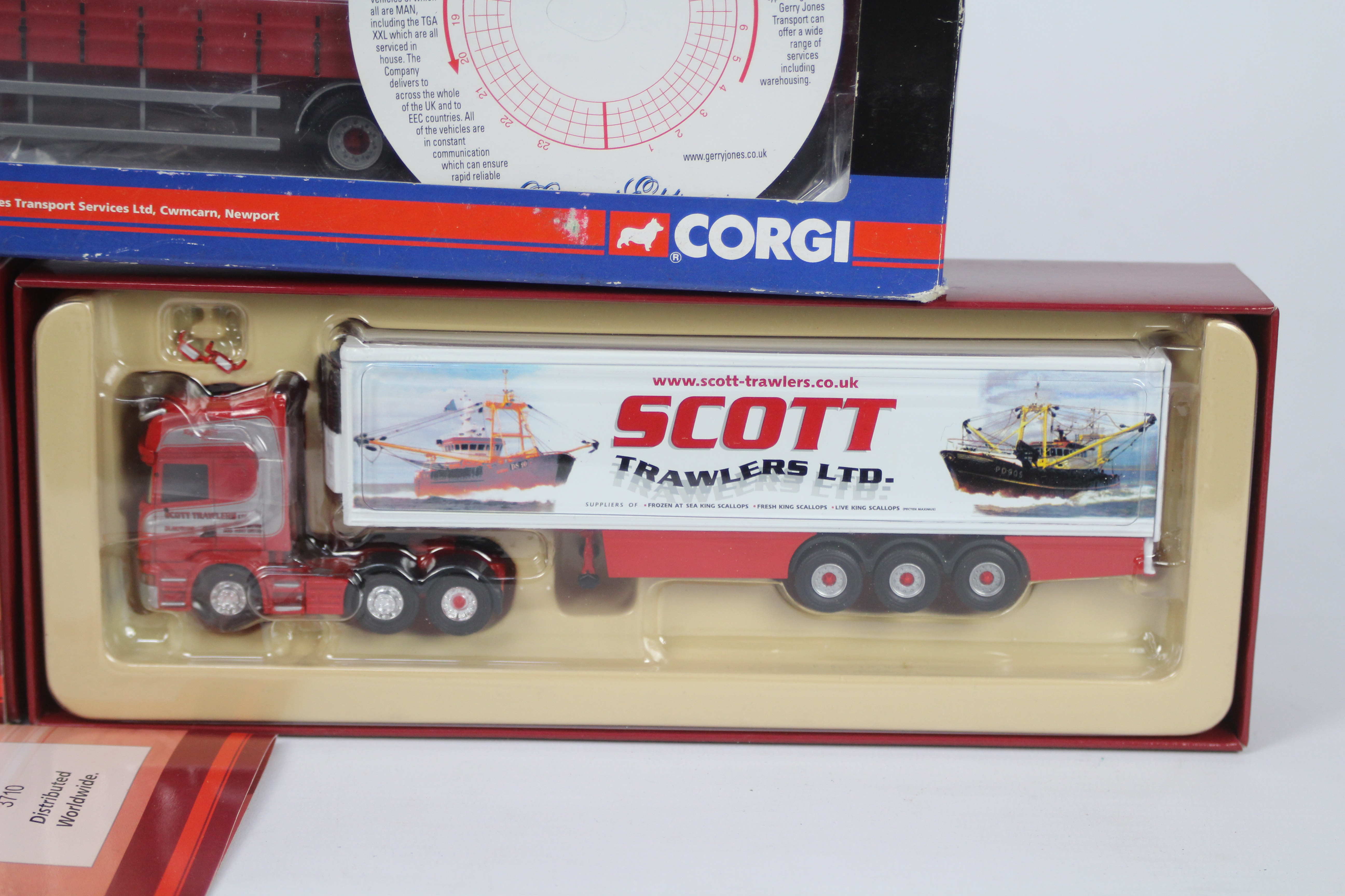 Corgi - Hauliers Of Renown - Roadscene - A 1:50 scale MAN TGA XXL Curtainside in Gerry Jones - Bild 2 aus 2