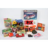 Cragstan - Marx - Hales - Lincoln International - 10 boxed / carded models including remote control